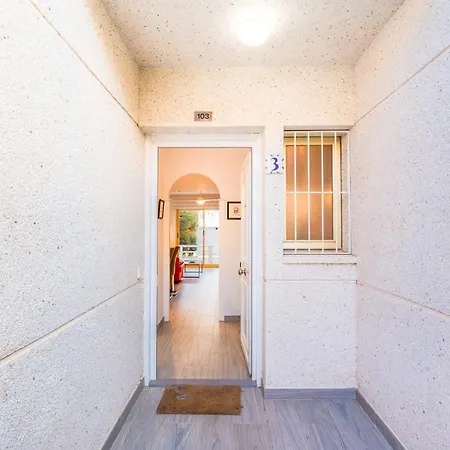 Unik Vacation La Llosa Holiday home *